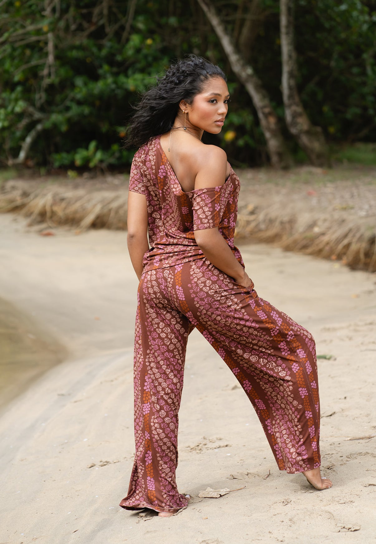 Kahelelani Cold Shoulder in Maku'e