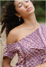 Kahelelani Cold Shoulder in Loke