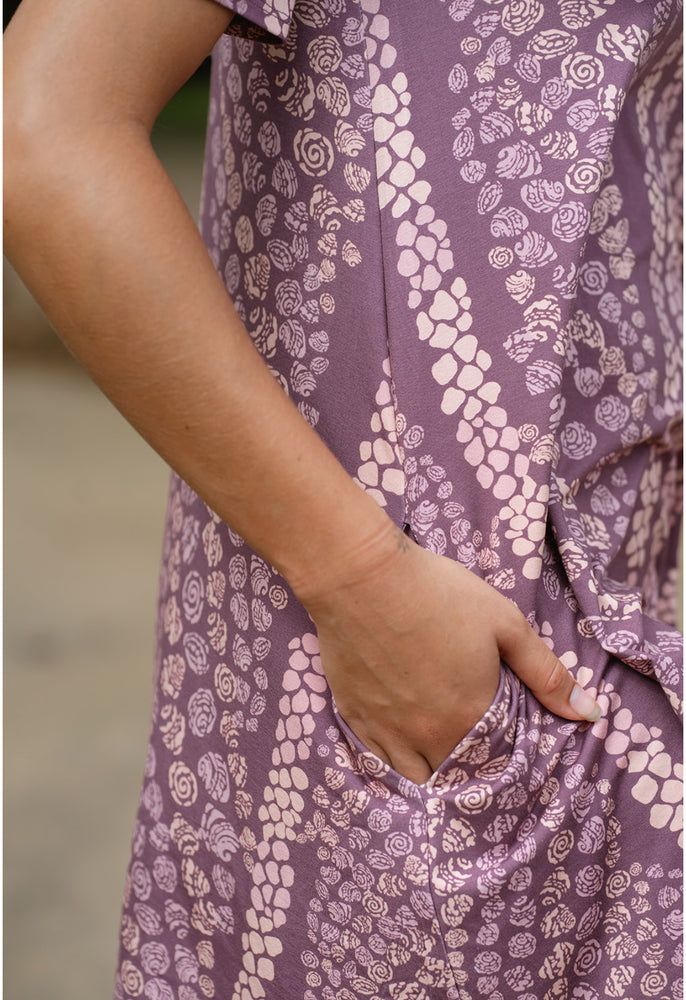 Kahelelani Punahele Tee Dress in Loke