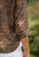 Panina Top-Liko Lehua in Honua (earth)