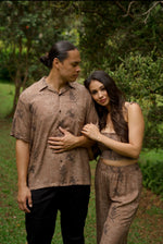 Kāne Aloha Shirt-Liko Lehua in Maku'e (brown)