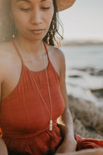 Pīkake Bar Lariat Necklace